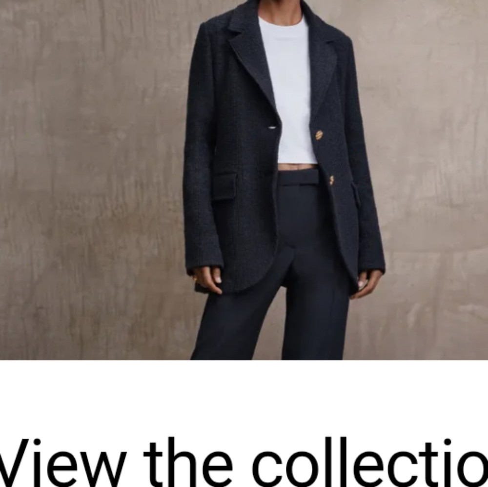 ST. JOHN Timeless Elegance Navy Blue Boucle Topper Coat Gold Clasp HW Classics - Picture 1 of 12